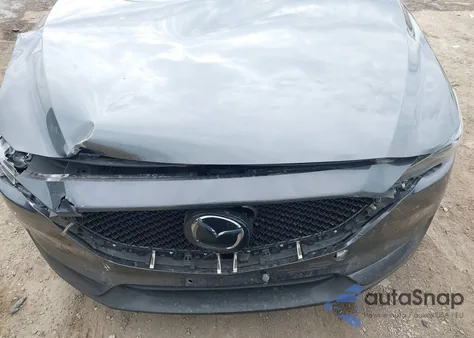 2019 Mazda Cx-5 Grand Touring z USA, uszkodzony, nr VIN JM3KFADM2K1556213